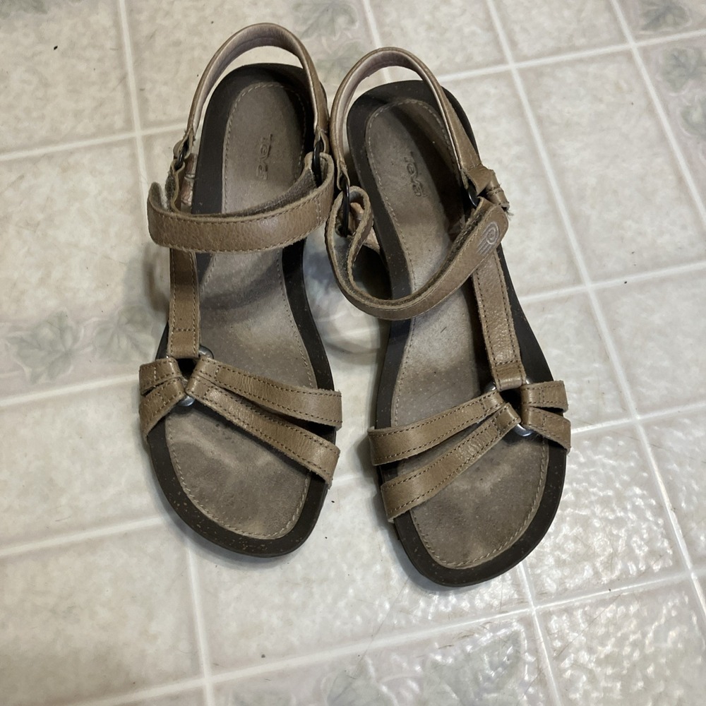 TEVA Ysidro Universal Tan WEDGE Gorpcore Coastal Comfort Adjustable SANDALS sz 8